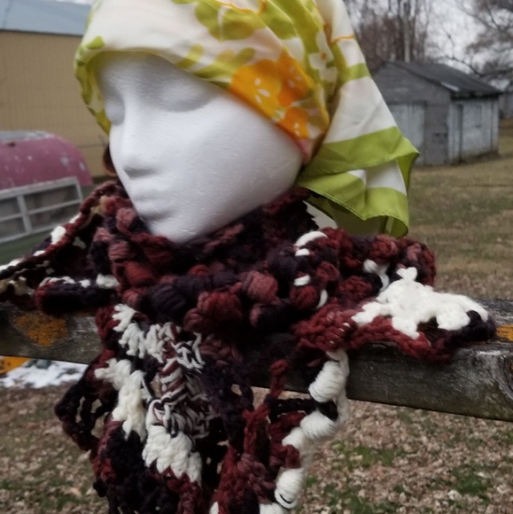 Artisan Cowl Freeform Crochet Scarf Artwear - Picture 5 of 6